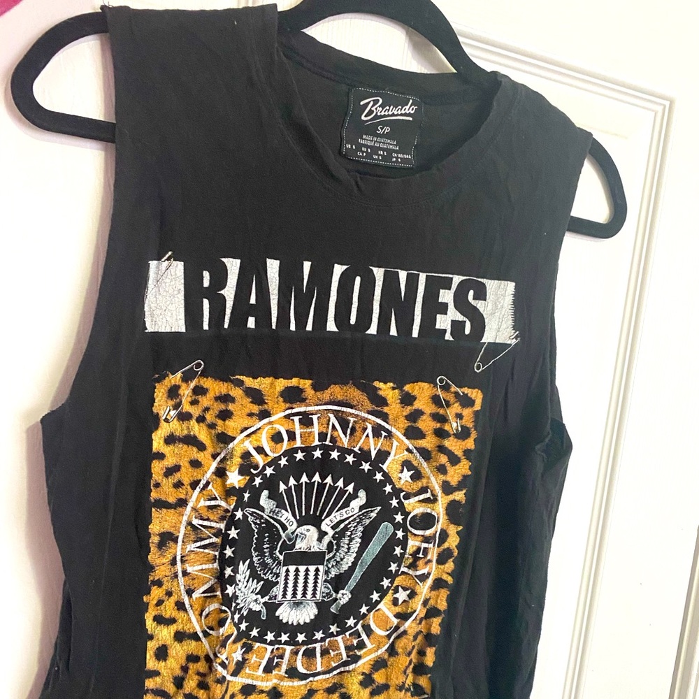 Ramones muscle tee